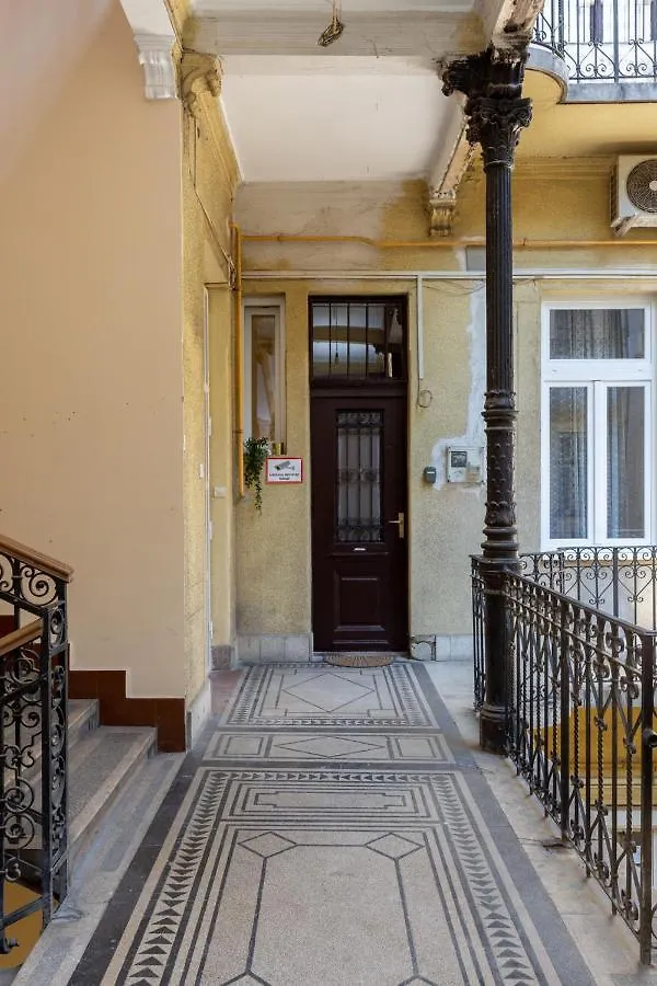 Bien Apartment Budapest