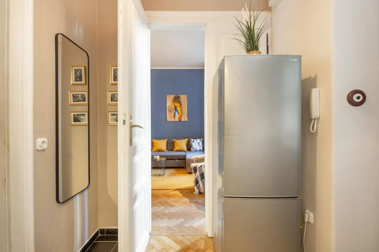 Bien Apartment Budapest Ungheria